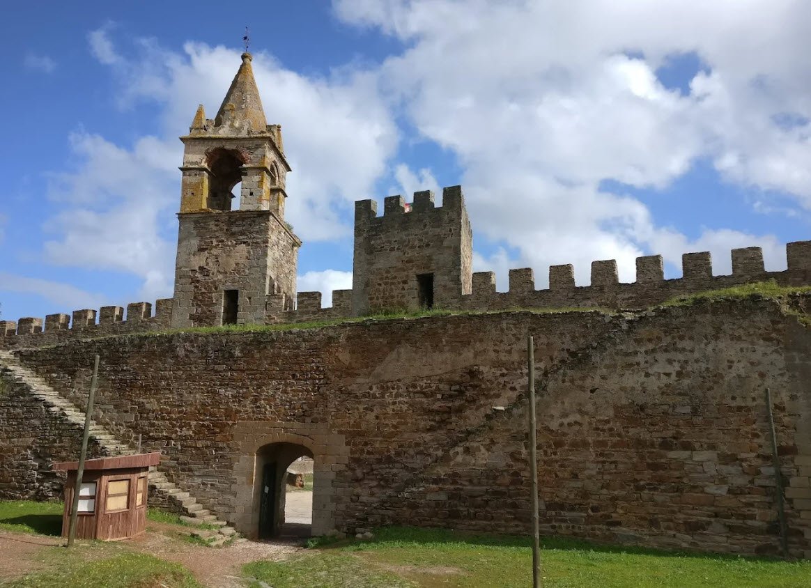 Castelo de Mourão, Portugal